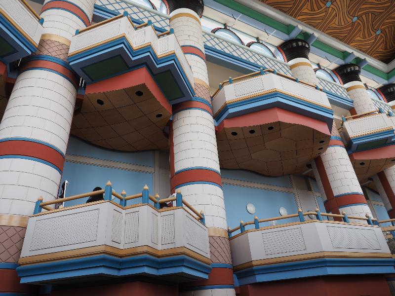 Cambridge, England: Judge Institute: interior (1991-1995, architect John Outram Associates)