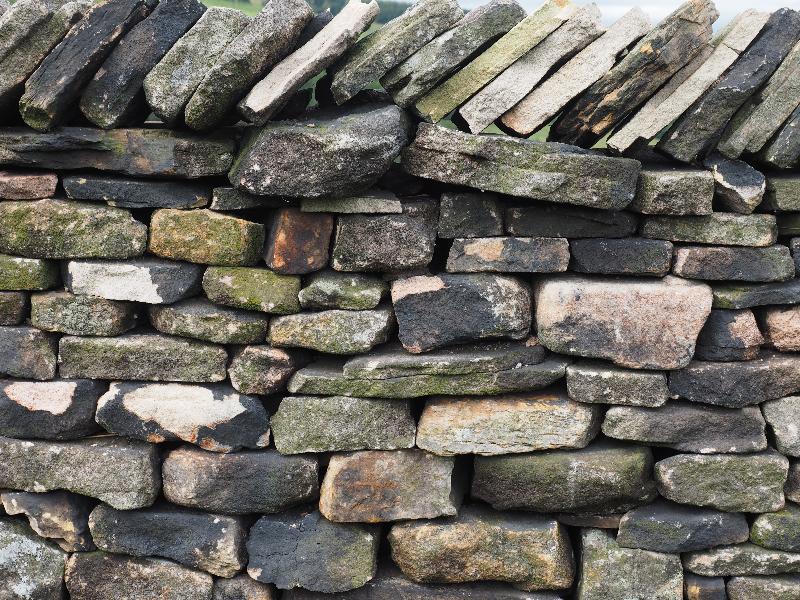 Buxton, England: near Goyt's Lane: dry stone wall