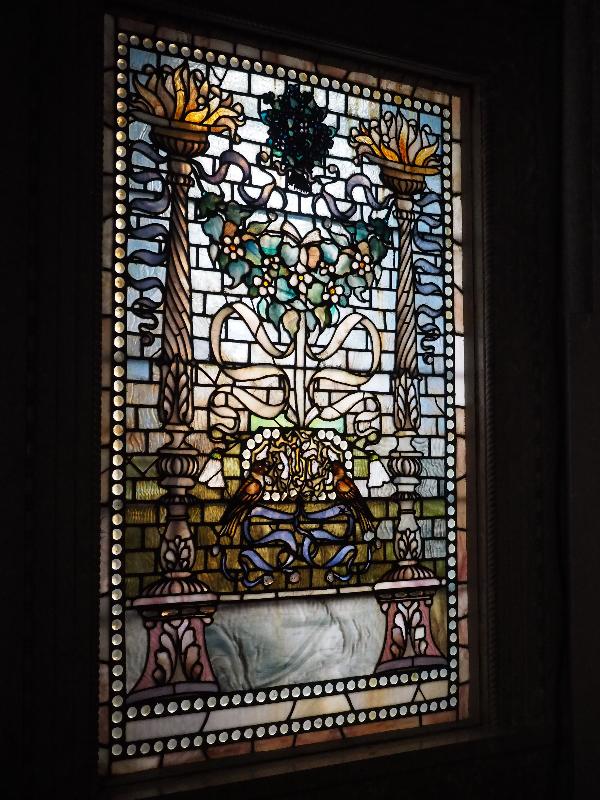 Stockbridge, Massachusetts (MA): St Paul's Church: ornamental window (1884, Tiffany)