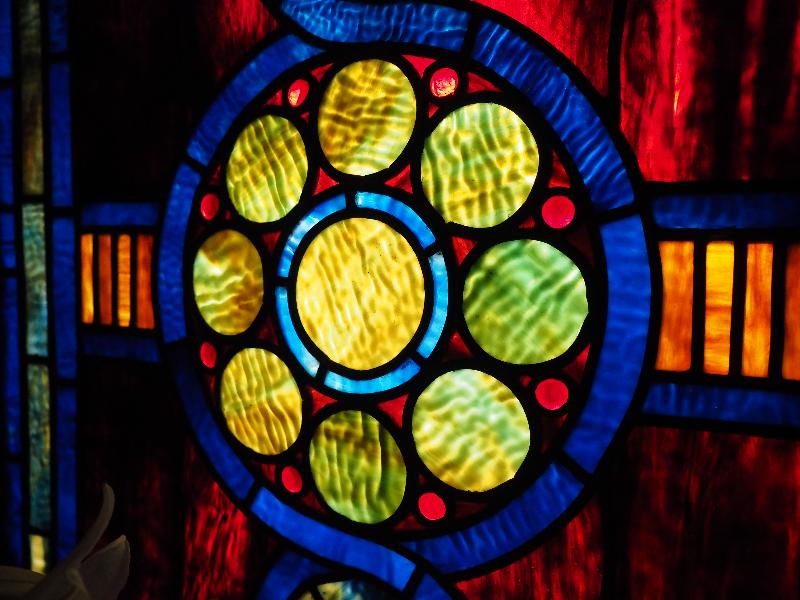 Lenox, Massachusetts (MA): St Helena's Chapel: ornamental window, detail (1893, Tiffany Glass and Decorating Company)