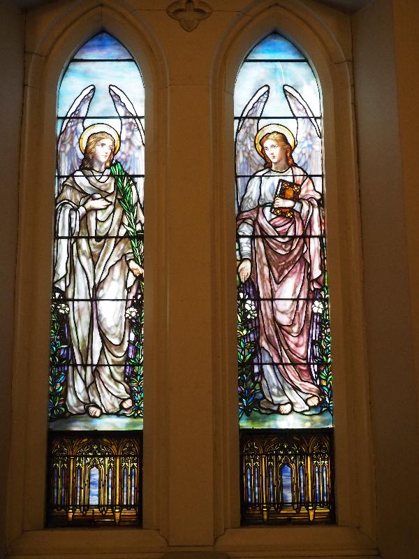 Troy, New York (NY): St John's Episcopal Church: two angels (Lamb Studios)