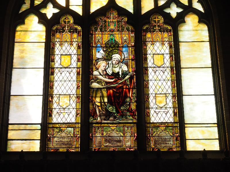 Wellesley, Massachusetts (MA): Wellesley College, Houghton Chapel: Claflin Memorial Window, St. Elizabeth and St. John (1899, Tiffany Studios)