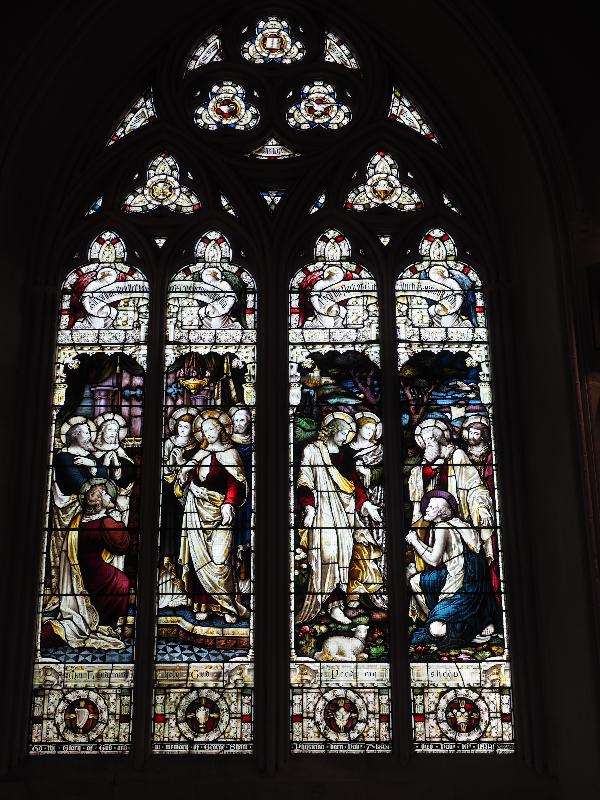 Leicester, England: Leicester Cathedral: Jesus and St Thomas, Jesus and disciples (1894, Heaton, Butler and Bayne)
