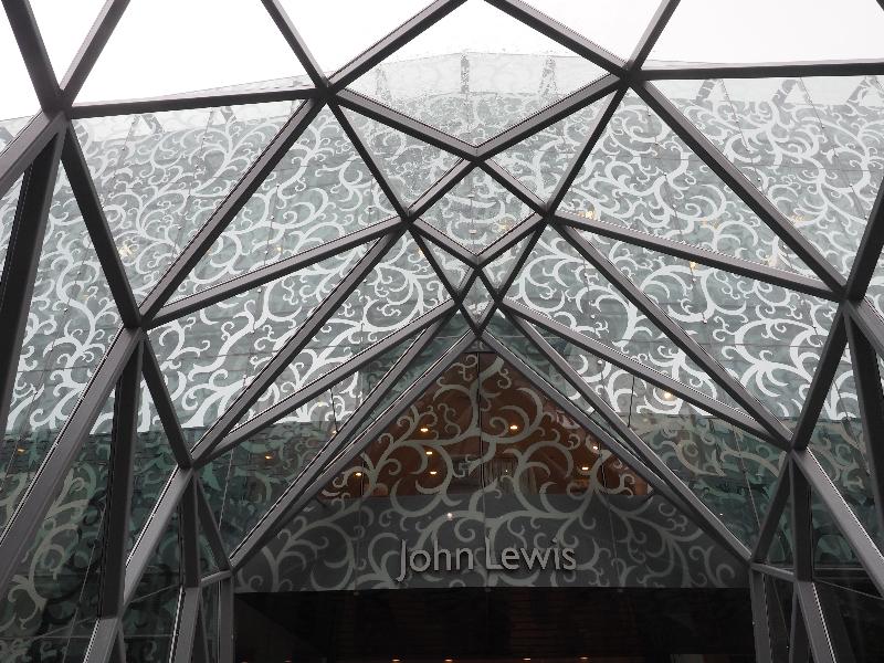 Leicester, England: John Lewis: roof of walkway to store (2008, Foreign Office Architects)