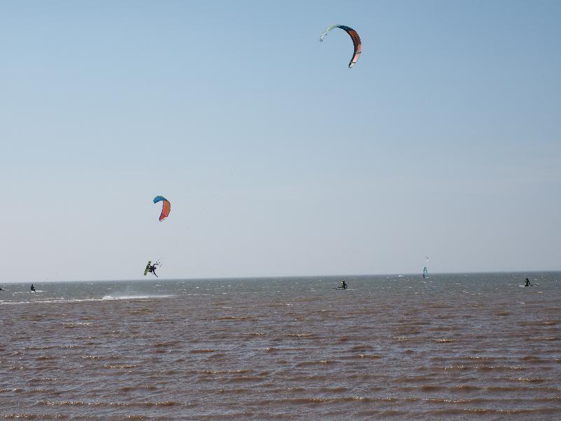 Hunstanton, England: beach: kite boarding