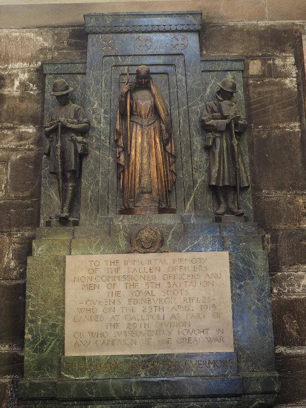 Edinburgh, Scotland: St Giles' Cathedral: Great War Memorial 5th Battalion, Royal Scots (1921, Charles d'Orville Pilkington Jackson)