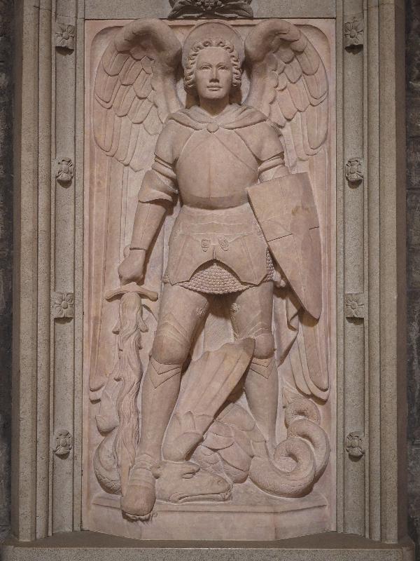 Edinburgh, Scotland: St Giles' Cathedral: Great War Memorial, 16th Battalion, Royal Scots, St Michael (1917, designed by Robert Stodart Lorimer and carved by Charles d'Orville Pilkington Jackson)