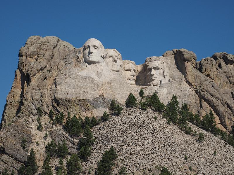Keystone, South Dakota (SD): Mt Rushmore: view (monument 1927-1941, lead sculptor Gutzon Borglum)