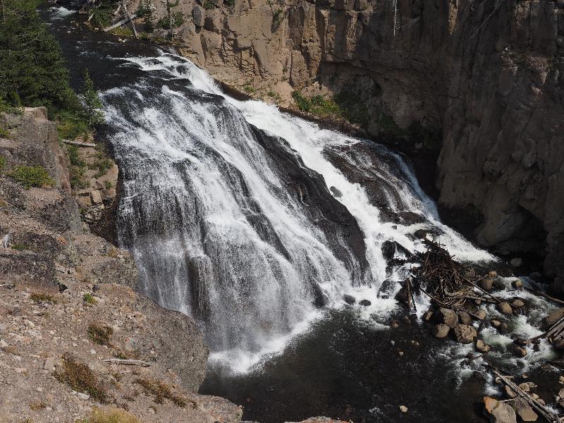 Yellowstone National Park, Wyoming (WY): Gibbon Falls: view