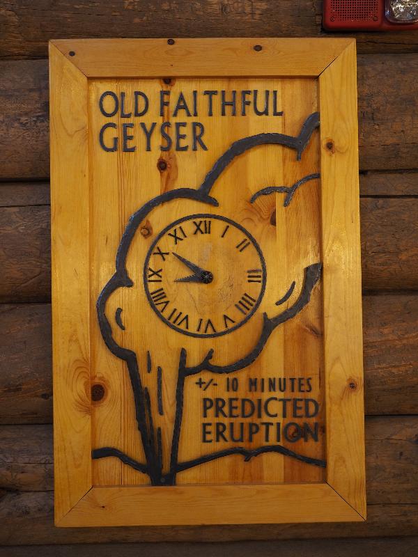 Yellowstone National Park, Wyoming (WY): Old Faithful Inn: sign giving next time for Old Faithful eruption