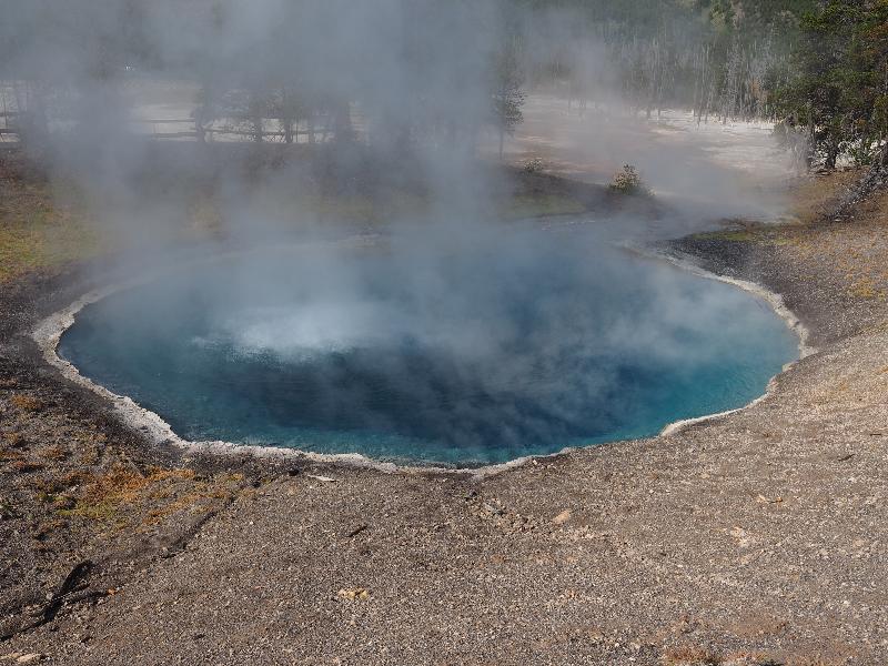 Yellowstone National Park, Wyoming (WY): Upper Geyser Basin: Black Sand Pool bubbling with mist