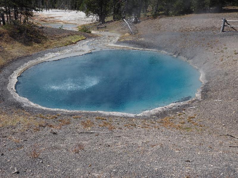 Yellowstone National Park, Wyoming (WY): Upper Geyser Basin: Black Sand Pool bubbling