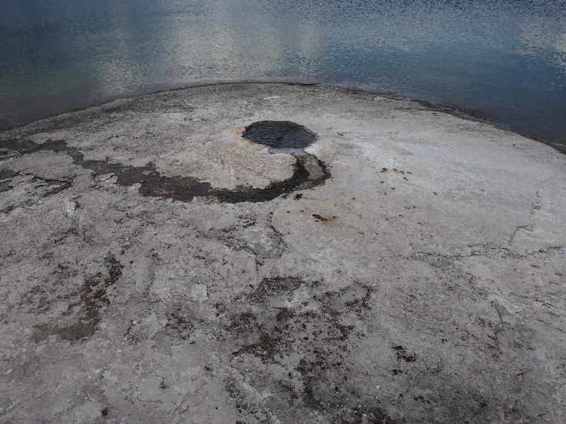 Yellowstone National Park, Wyoming (WY): West Thumb Geyser Basin: Big Cone