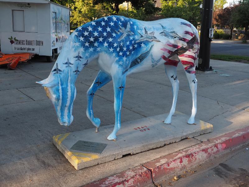 Ogden, Utah (UT): 25th Street: Team Hill (horse sculpture, William Dimick)