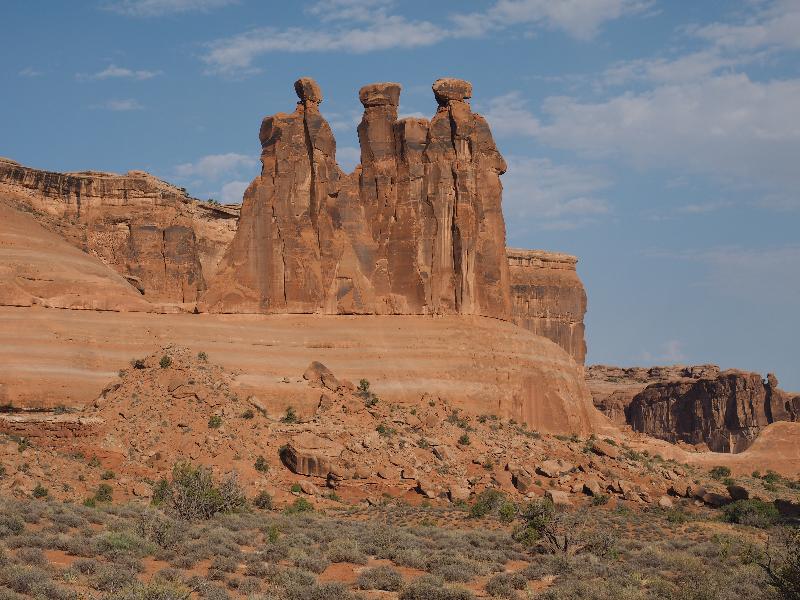 Arches National Park, Utah (UT): Arches Scenic Drive: Three Gossips