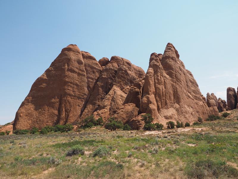 Arches National Park, Utah (UT): Sand Dune Arch Trail: rocks at start of trail
