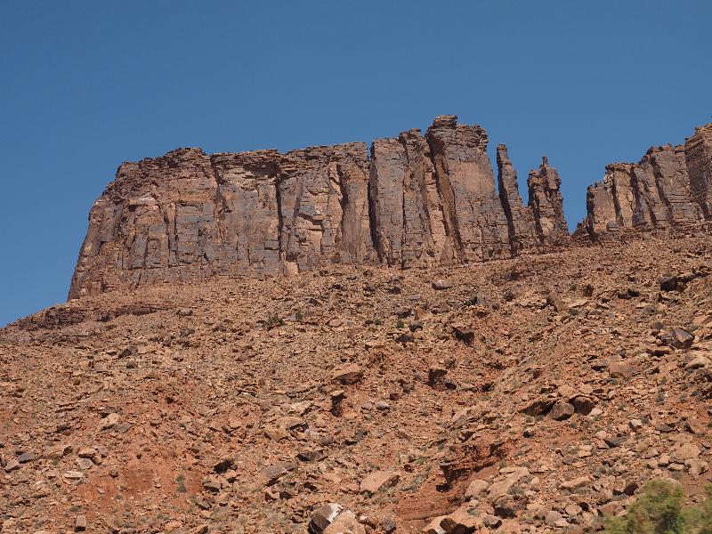 Colorado River valley, Utah (UT): Route 128: view of rocks