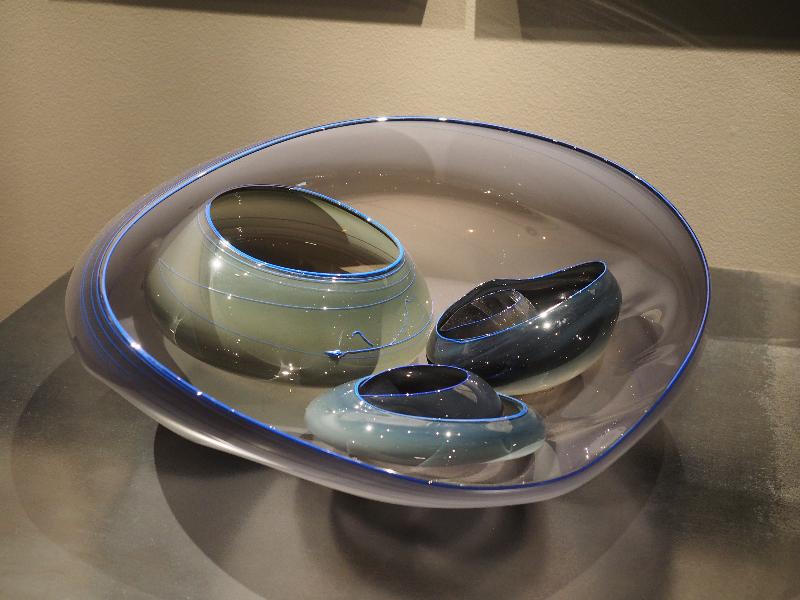Bronx, New York (NY): New York Botanical Garden: Graphite Basket Set with Cobalt Blue Lip Wraps (1980, Dale Chihuly)