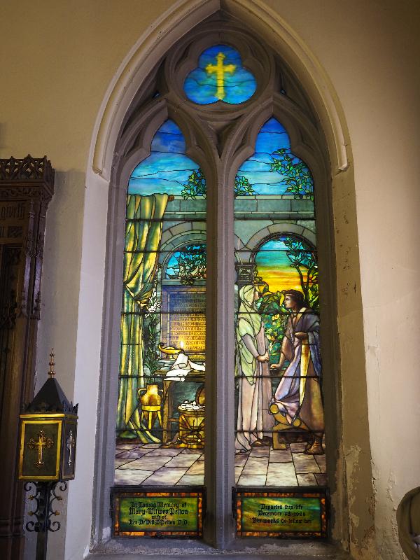 Bronx, New York (NY): St James Episcopal Church, Fordham: Pelton Memorial Window, St. Augustine and St. Monica (1929, Tiffany Studios)