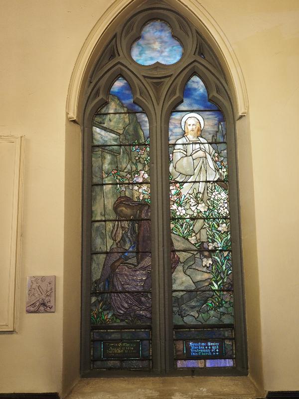 Bronx, New York (NY): St James Episcopal Church, Fordham: Morris Memorial Window, Easter Morning (1902, Tiffany Studios)