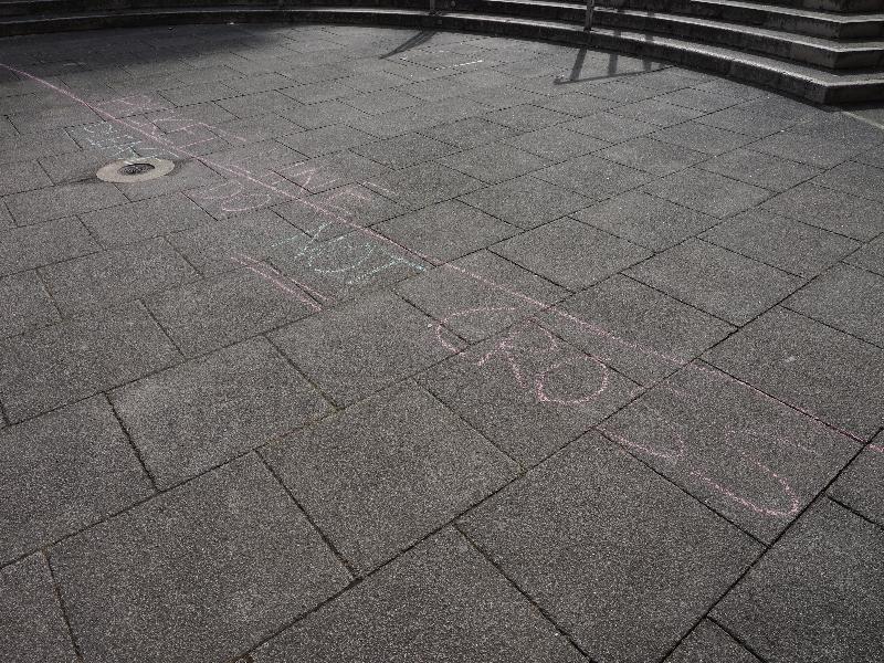 Cambridge, England: Department of Biochemistry: University strike, English style (Picket line: Please do not cross)