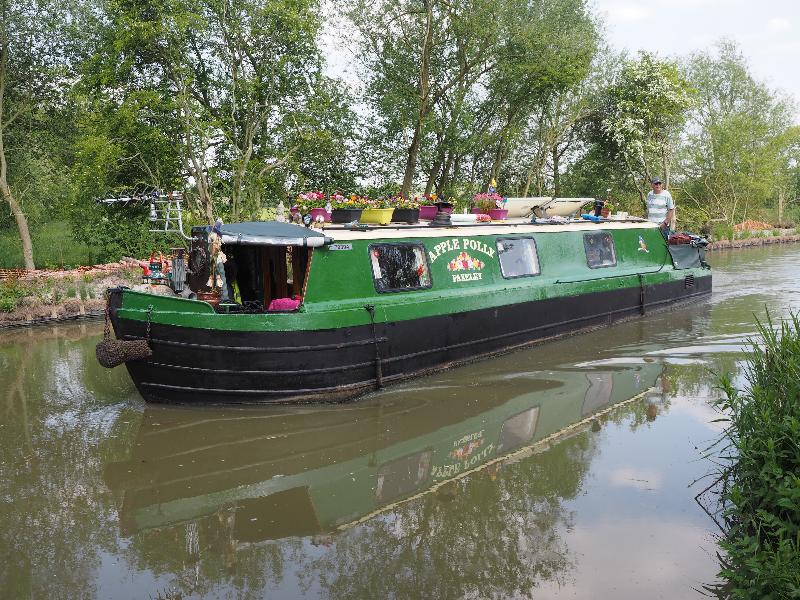 Shenton, England: Ashby de la Zouch Canal: canal boat