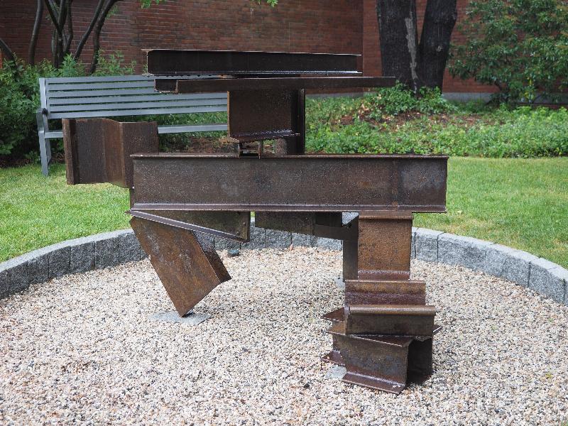 Portland, Maine (ME): Portland Museum of Art: Moment (1971, Anthony Caro)