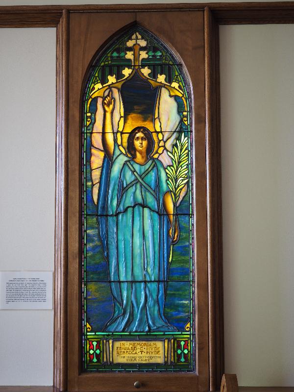 Bath, Maine (ME): Grace Episcopal Church: Pointing Angel (Hyde Memorial Window)