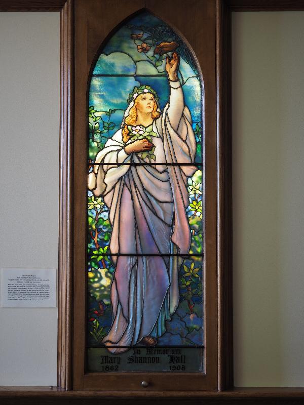Bath, Maine (ME): Grace Episcopal Church: Faith (Hall Memorial Window, 1913, Tiffany Studios)