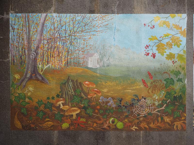 London, England: Wanstead tube station: autumn scene (2017, Katherine Poluck and Karen Humpage)