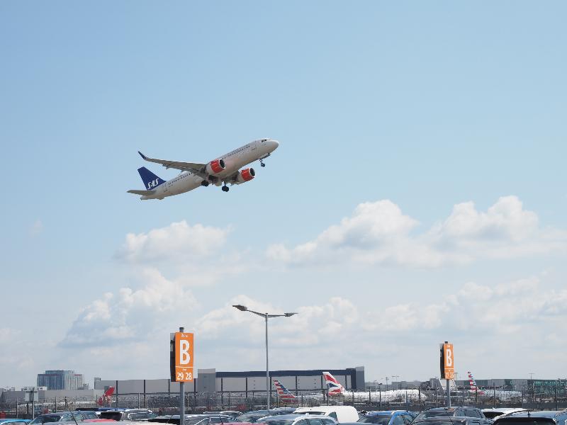 London, England: Heathrow Airport: SAS airplane taking off