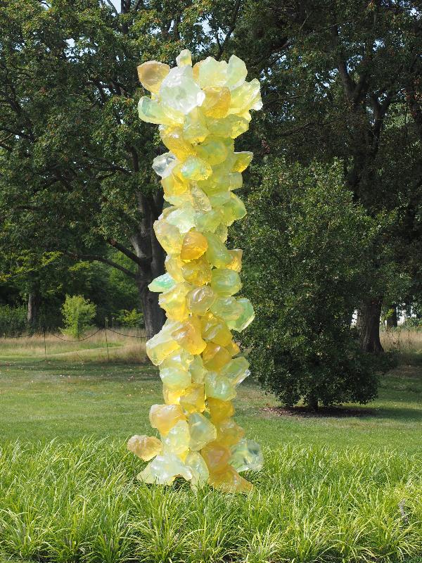London, England: Kew Gardens: Lime Crystal Tower (2006, Dale Chihuly)