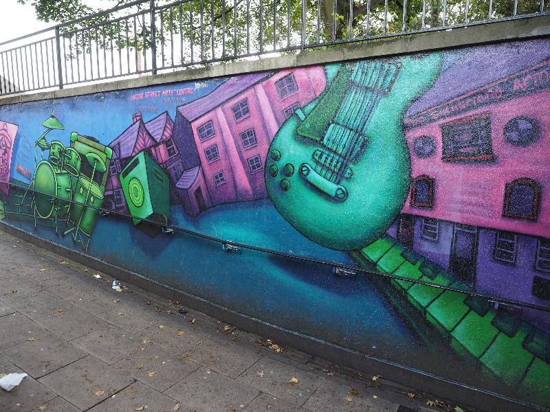 Newcastle-under-Lyme, England: Ryecroft / Lower Street subway: musical theme (2014, Bridge Street Subway Community Arts Project)