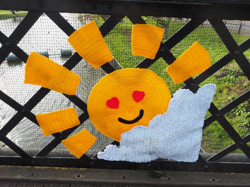 Cambridge, England: Jesus Lock: sunshine for midwinter (displayed Dec 2019 - Feb 2020, made by Zesty Helix)