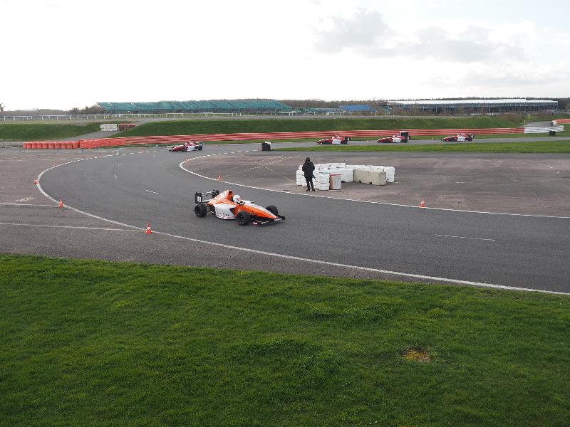 Silverstone, England: Silverstone Circuit: Formula Single Seaters, racing