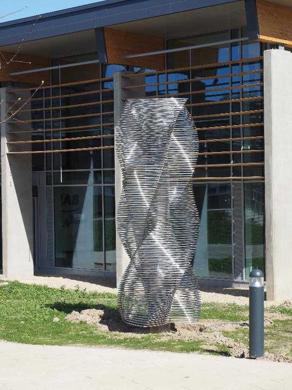 Cambridge, England: NIAB: Twist Sculpture (2020, Will Nash)