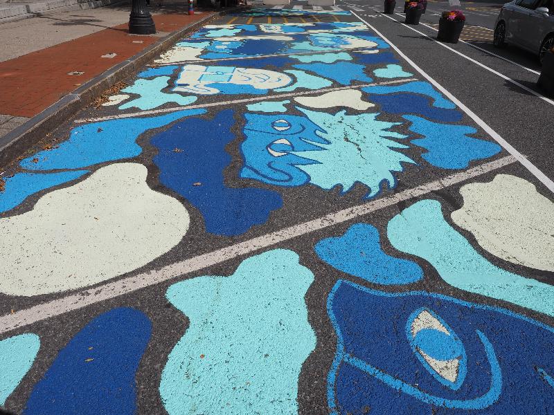 Northampton, Massachusetts (MA): Masonic Street: painting on streets (behind barriers set up because of Covid-19)