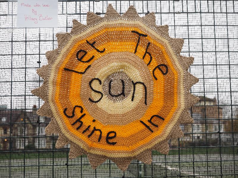 Cambridge, England: Jesus Green: Let The Sun Shine In (displayed Dec 2020 / Jan 2021, artist Hilary Butler)