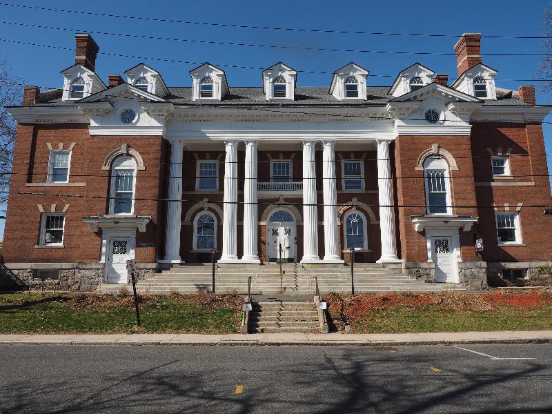 Northampton, Massachusetts (MA): Gothic Street: People's Institute (1904-1905)