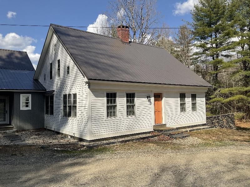Plainfield, Massachusetts (MA): Lincoln Hill (Lincoln Street): white house, early spring (built 1790s, major refurbishment c2016)