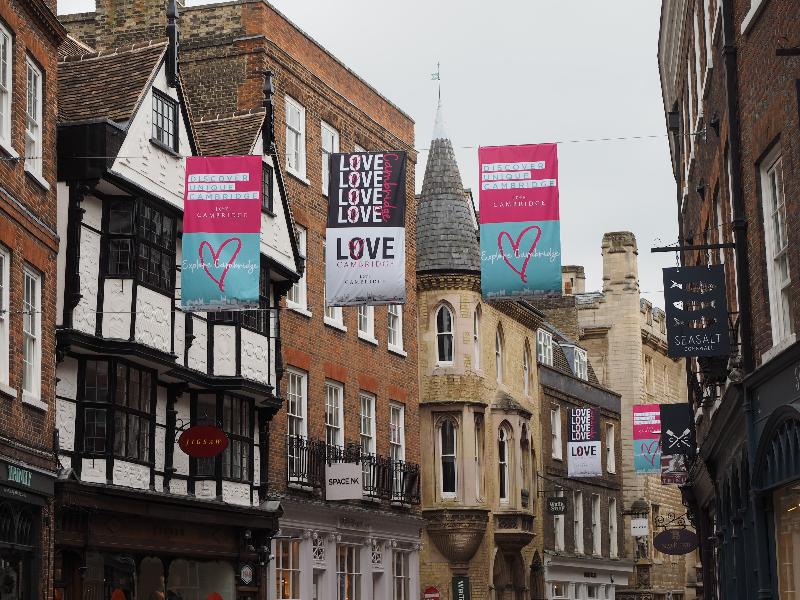Cambridge, England: Trinity Street: Love Cambridge