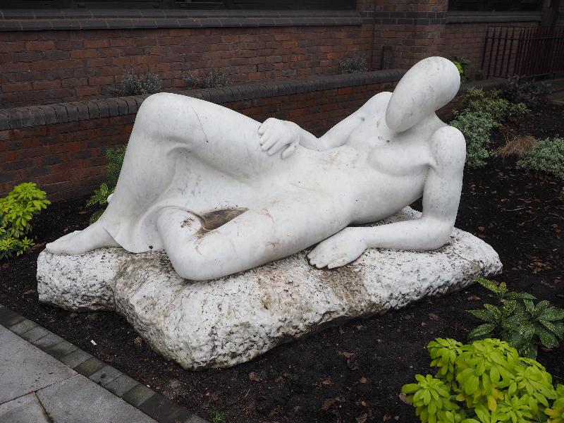 Cambridge, England: City House: reclining figure