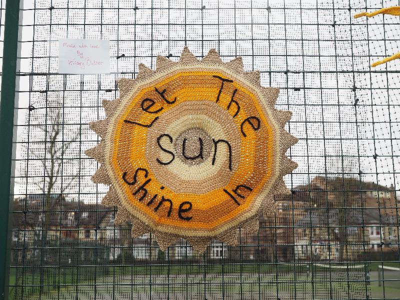 Cambridge, England: Jesus Green: Let the Sun Shine In (Hilary Butler)