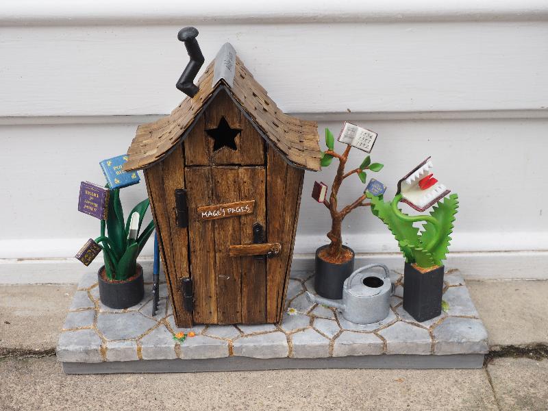 Cambridge, England: St Mary's Street: Dinky Doors for World Book Day