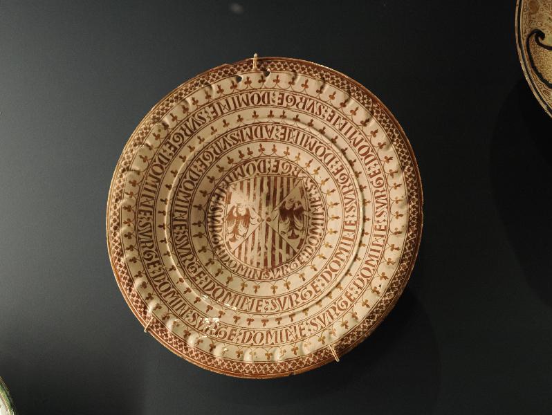 London, England: Royal Academy: Plate (ca. 1468-1516, Manises, Valencia)