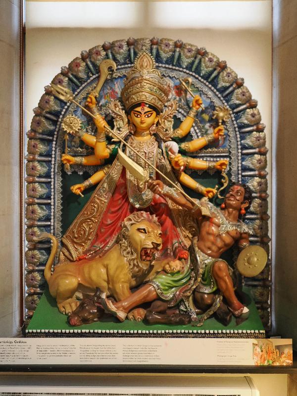 Cambridge, England: Museum of Archaeology and Anthropology: Pratima of Durga as Mahishasuramardini (2007, Mintu Paul, Atindra Arts)