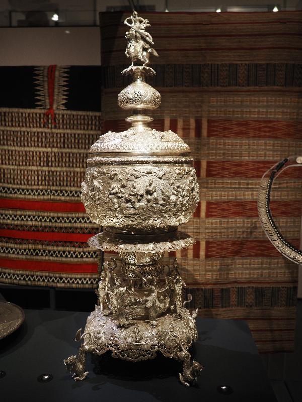 London, England: British Museum: silver centrepiece (ca. 1890-1910, Rangoon)