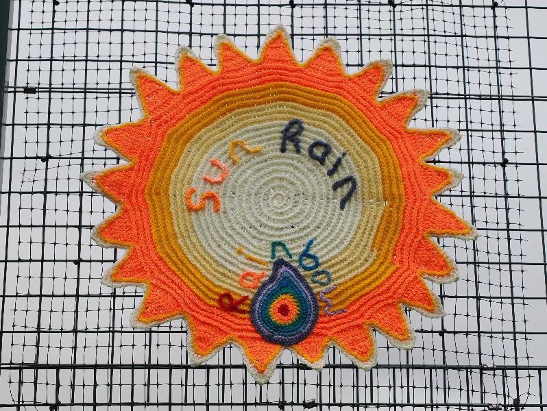Cambridge, England: Jesus Green: rainbow sun