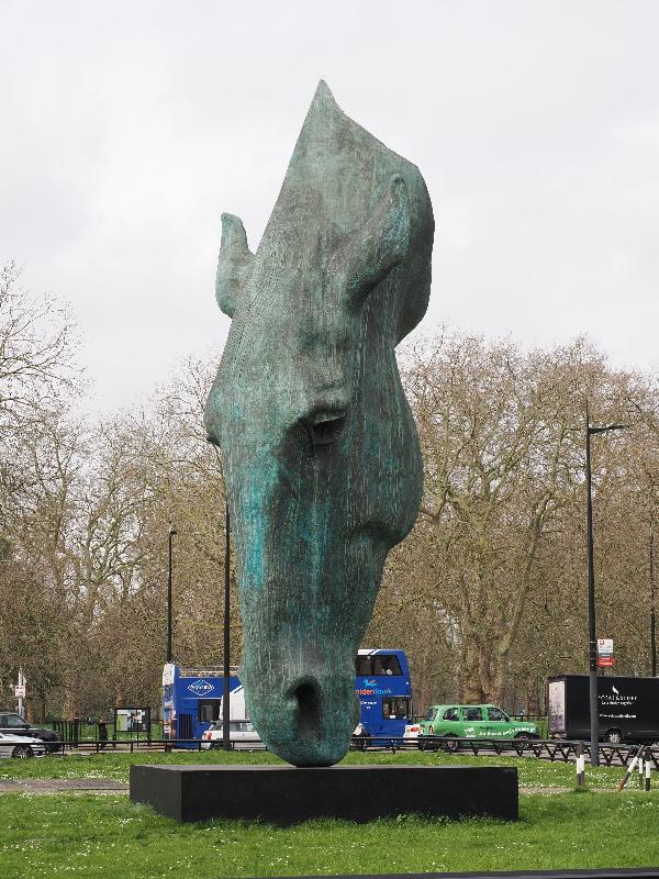 London, England: Achilles Way: Still Water (2011, Nic Fiddian-Green, moved here in 2021)