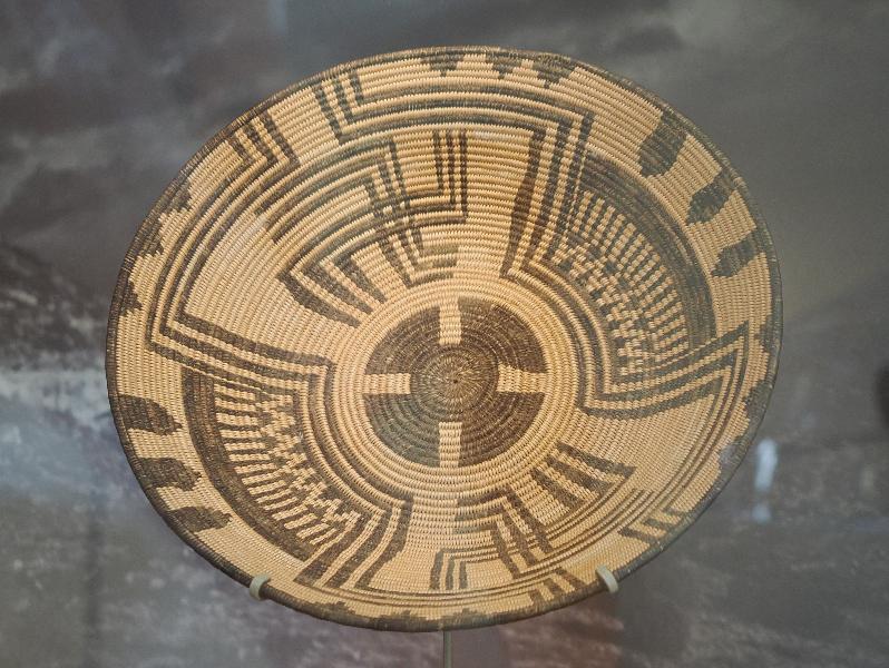 Flagstaff, Arizona (AZ): Museum of Northern Arizona: Gah uuh (coiled basket) (1934, Annie James, Prescott Yavapai) (willow and devil's claw)